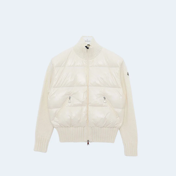 몽클레어 화이트 패딩 자켓