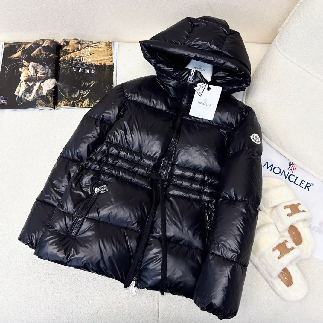 몽클레어 탈리브 쇼트 다운 자켓