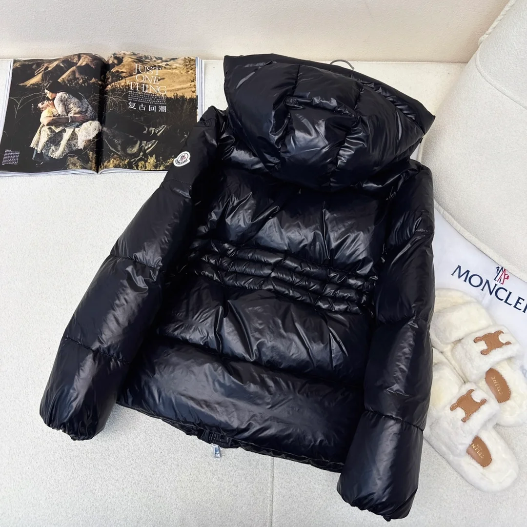 몽클레어 탈리브 쇼트 다운 자켓