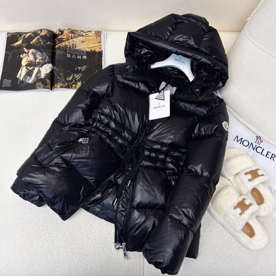 몽클레어 탈리브 쇼트 다운 자켓