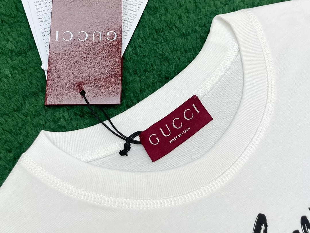 구찌 GUCCI 프린트 코튼 저지 스웨트셔츠