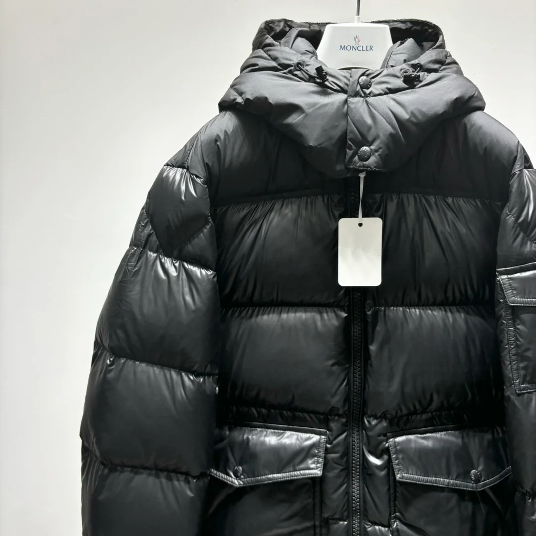 몽클레어 마사야 다운 자켓 딥블루