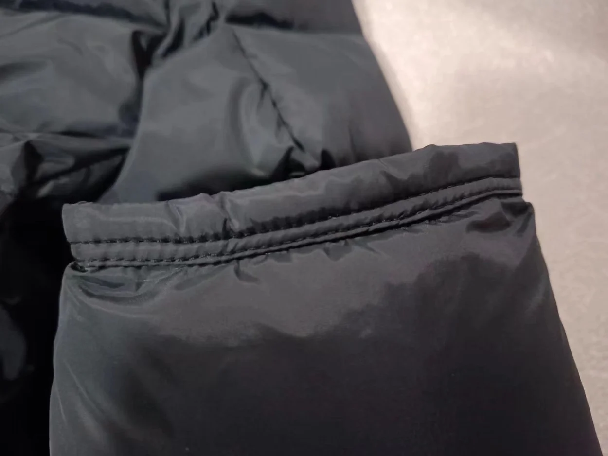 몽클레어 클루니 구스다운 패딩 자켓 블랙