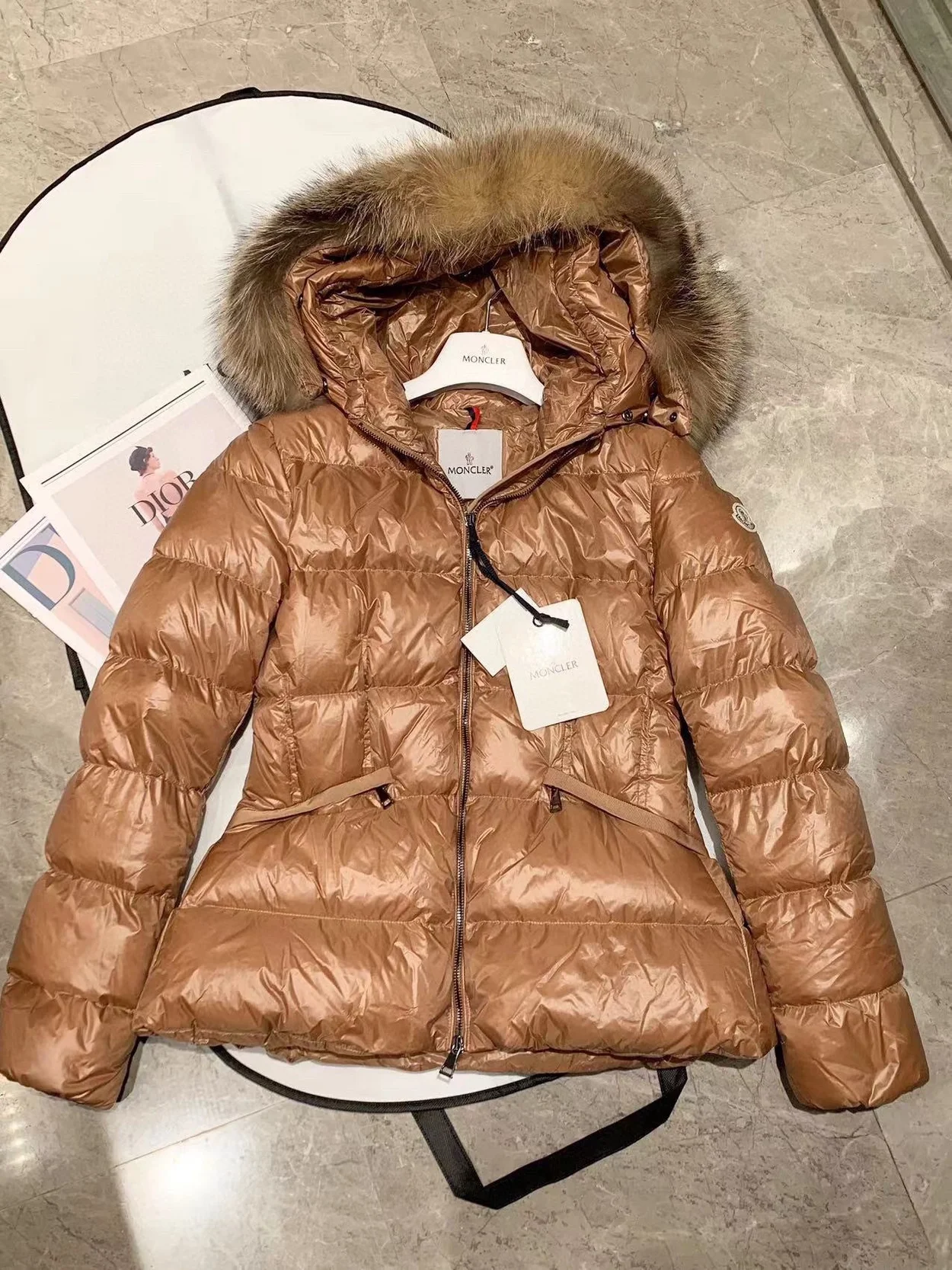 몽클레어 픽스 트립 보이드 자켓