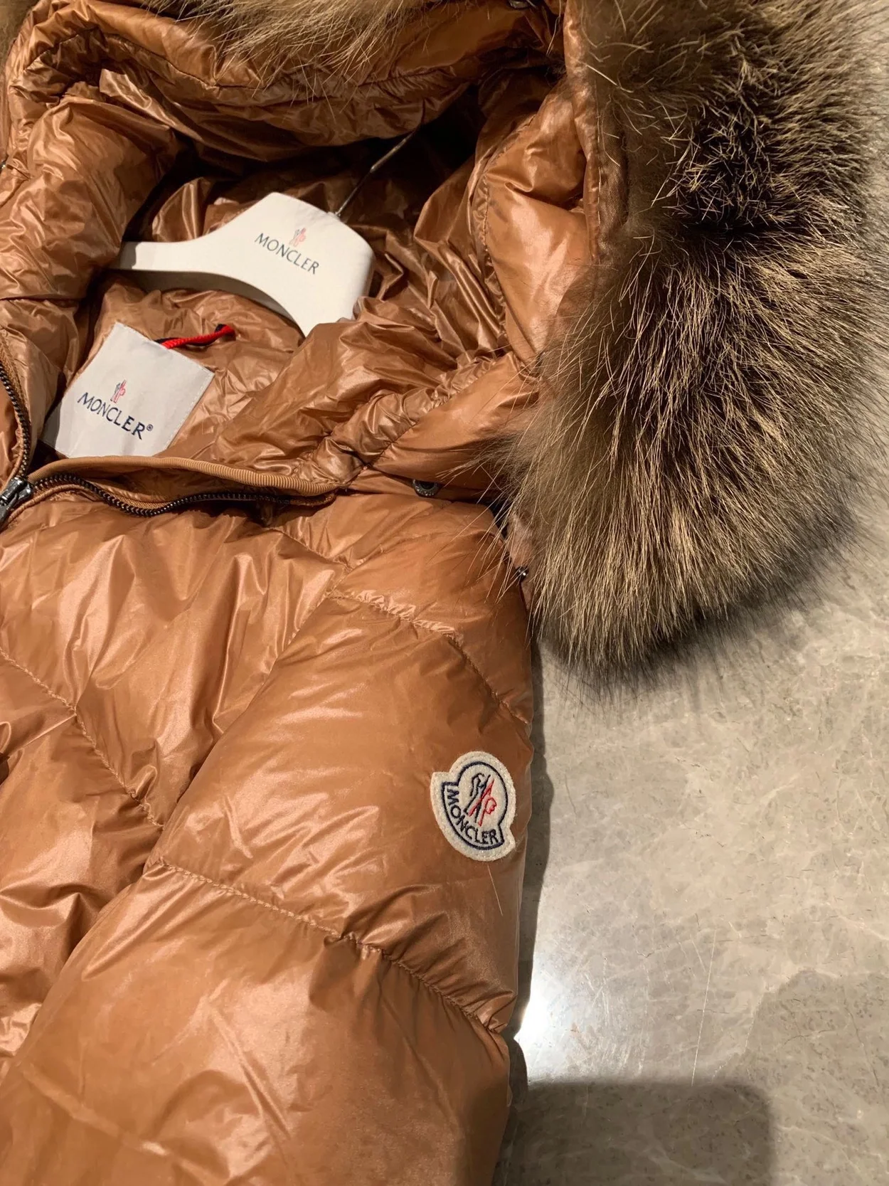 몽클레어 픽스 트립 보이드 자켓