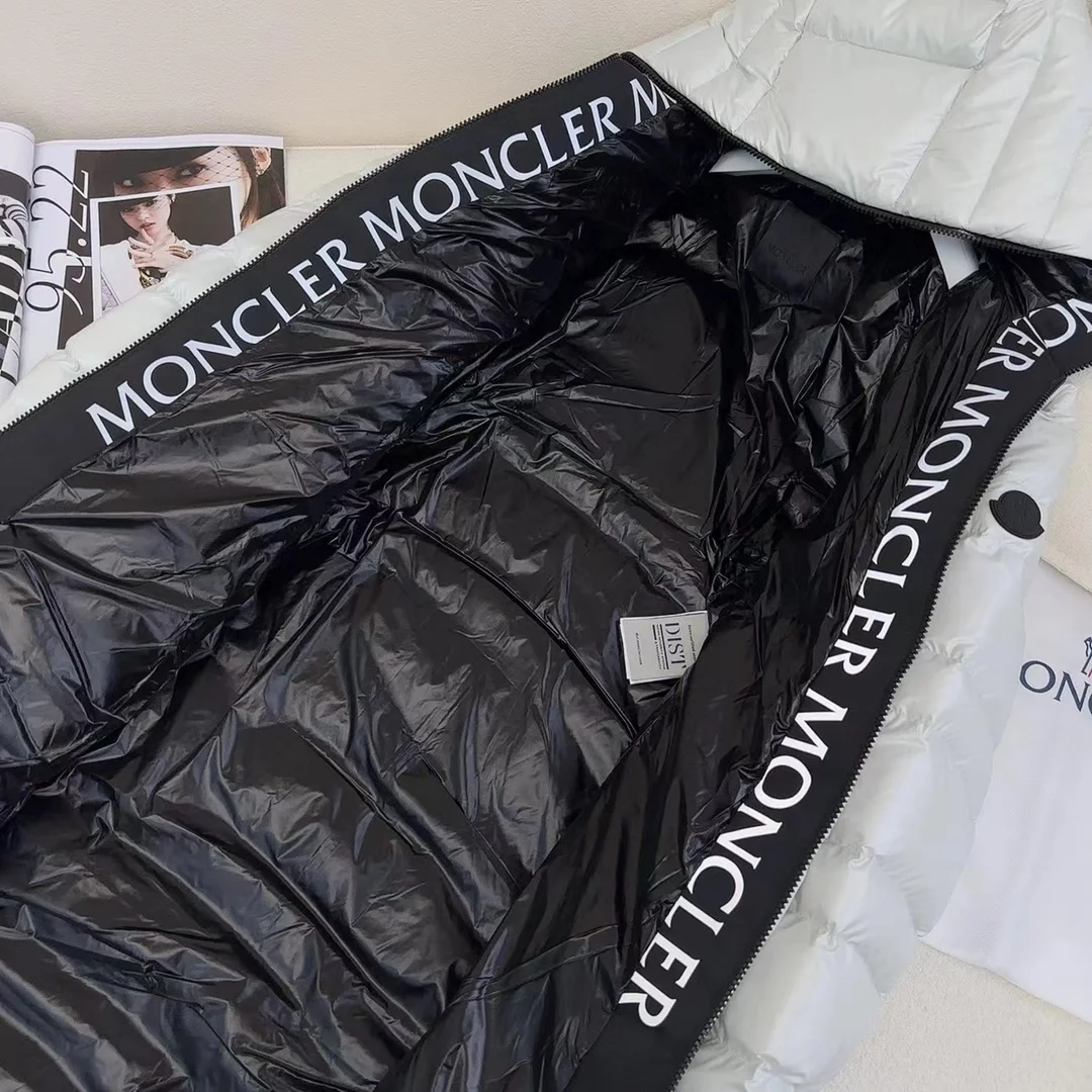 몽클레어 투먼 다운 코트 화이트