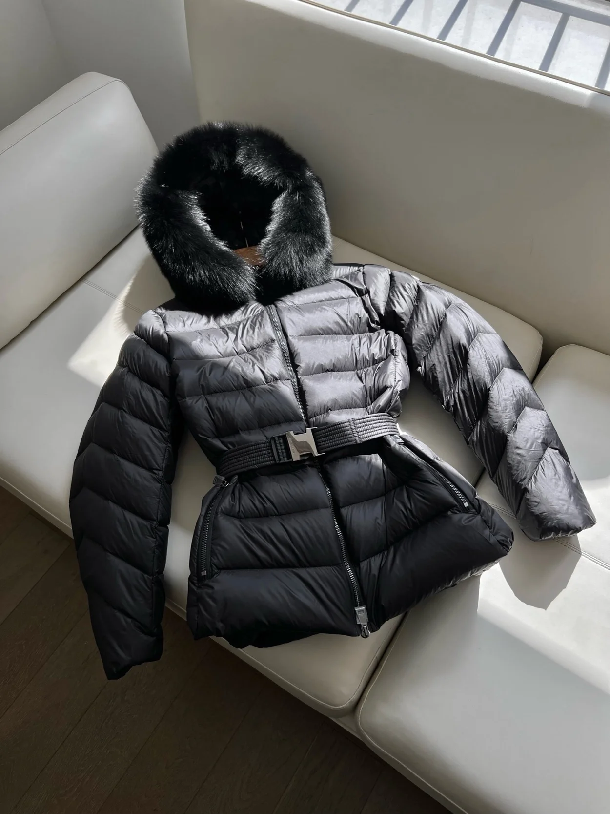 몽클레어 큐피돈 다운 벨트 롱 자켓 블랙