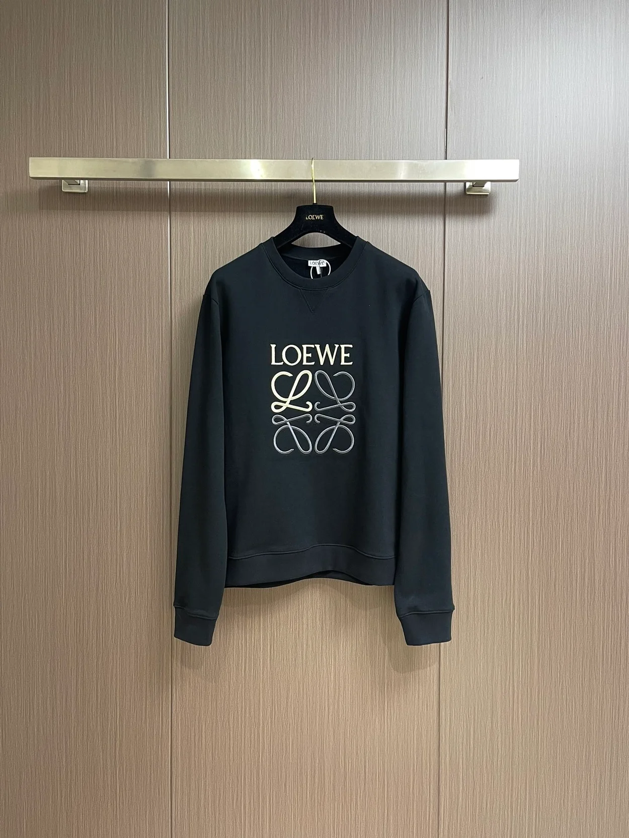 로에베 아나그램 레귤러 핏 스웨트셔츠