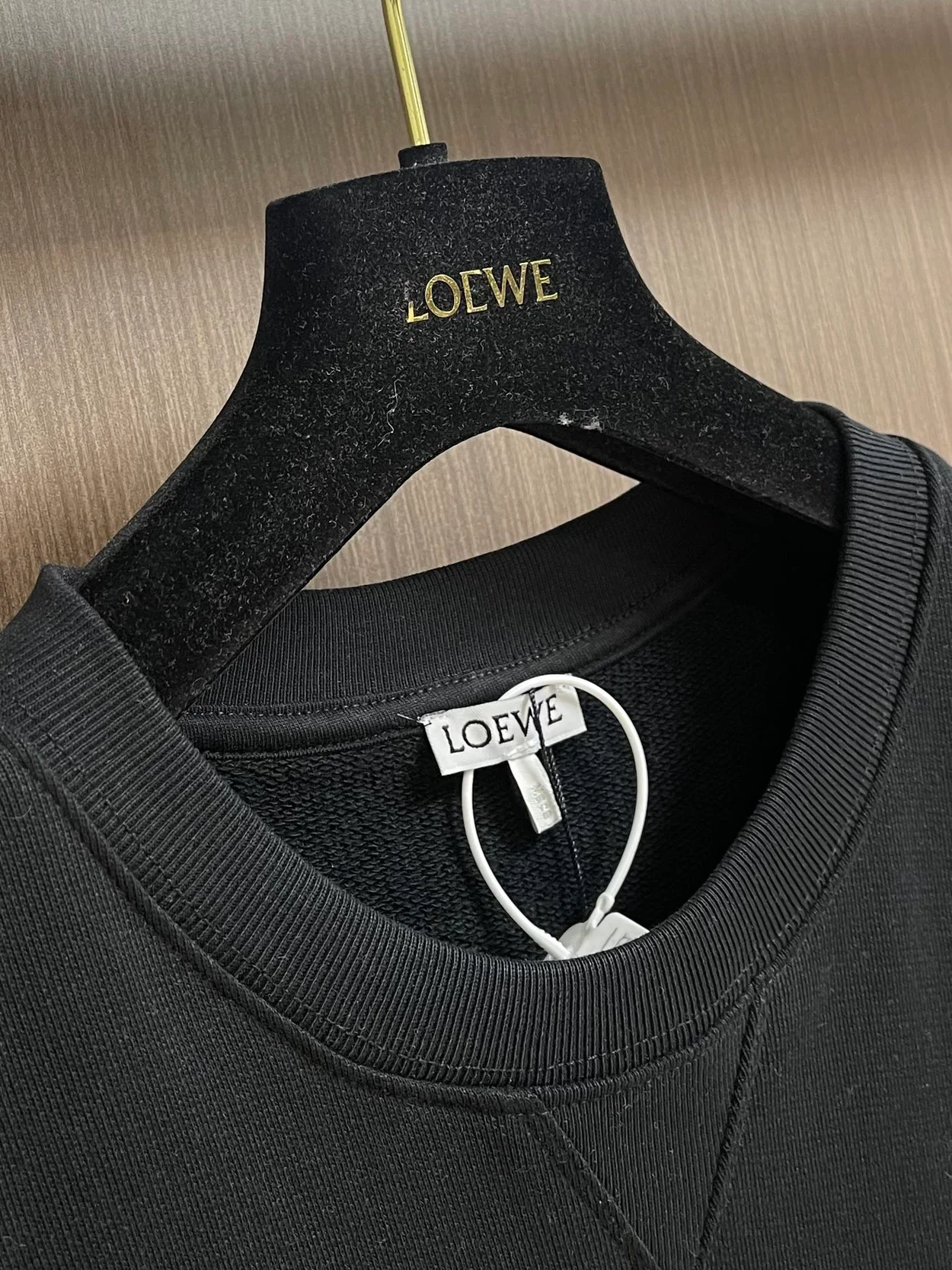 로에베 아나그램 레귤러 핏 스웨트셔츠