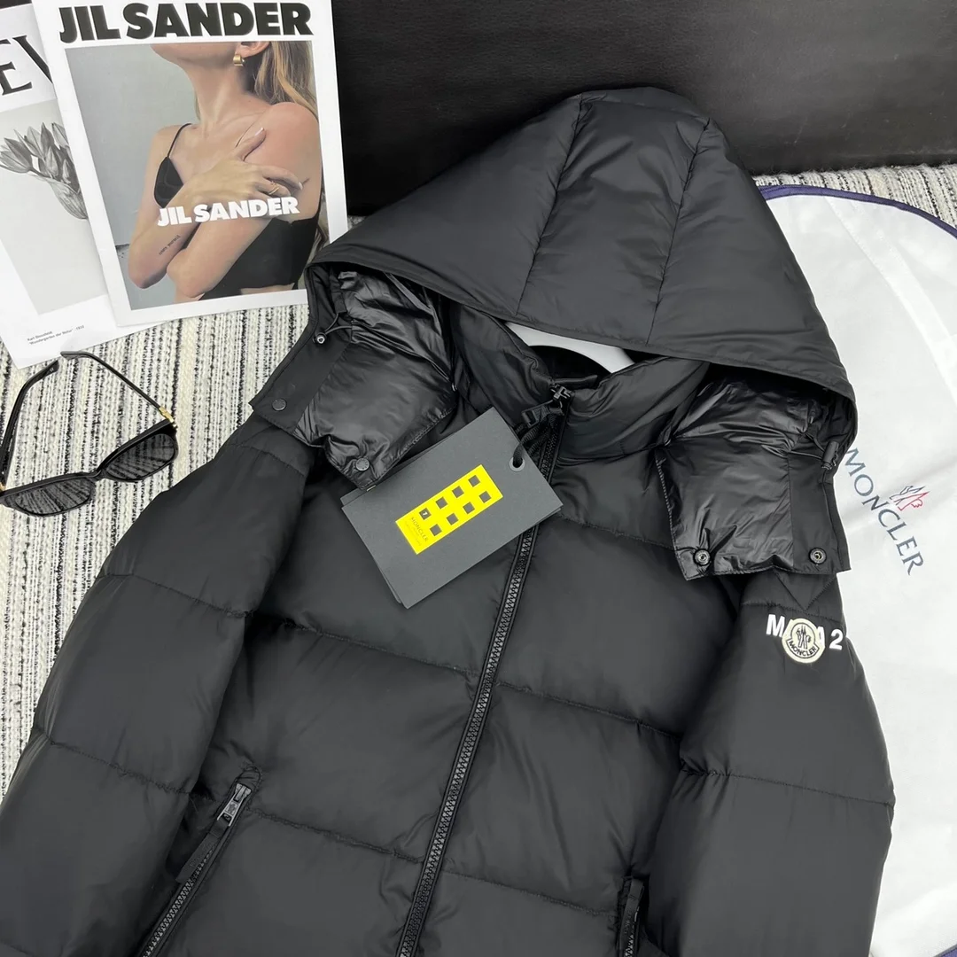 몽클레어 아칸서스 쇼트 다운 자켓 블랙