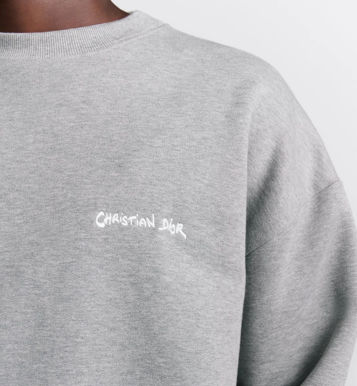 디올 크리스찬 디올 태그 오버사이즈 핏 스웨트셔츠