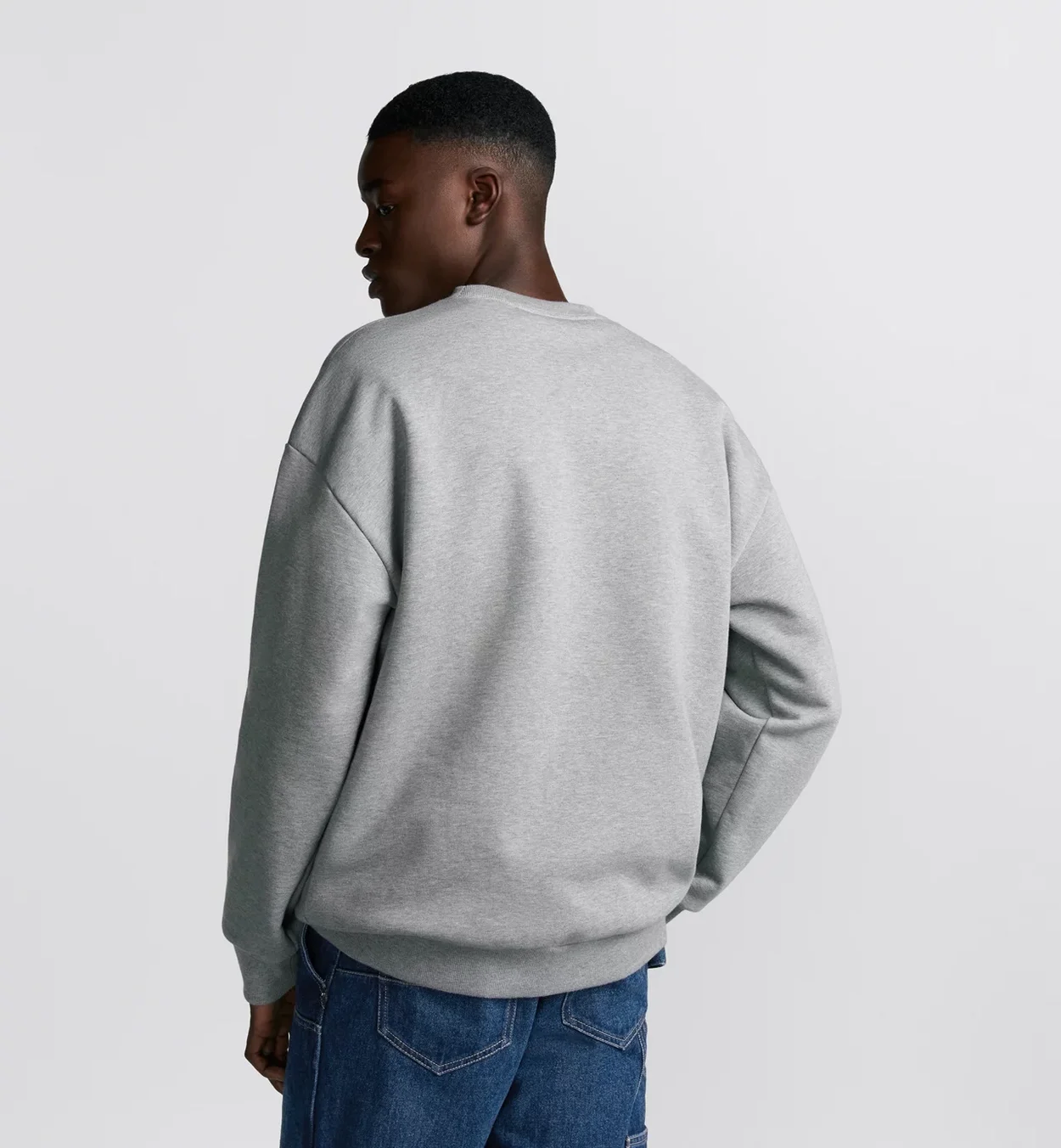 디올 크리스찬 디올 태그 오버사이즈 핏 스웨트셔츠