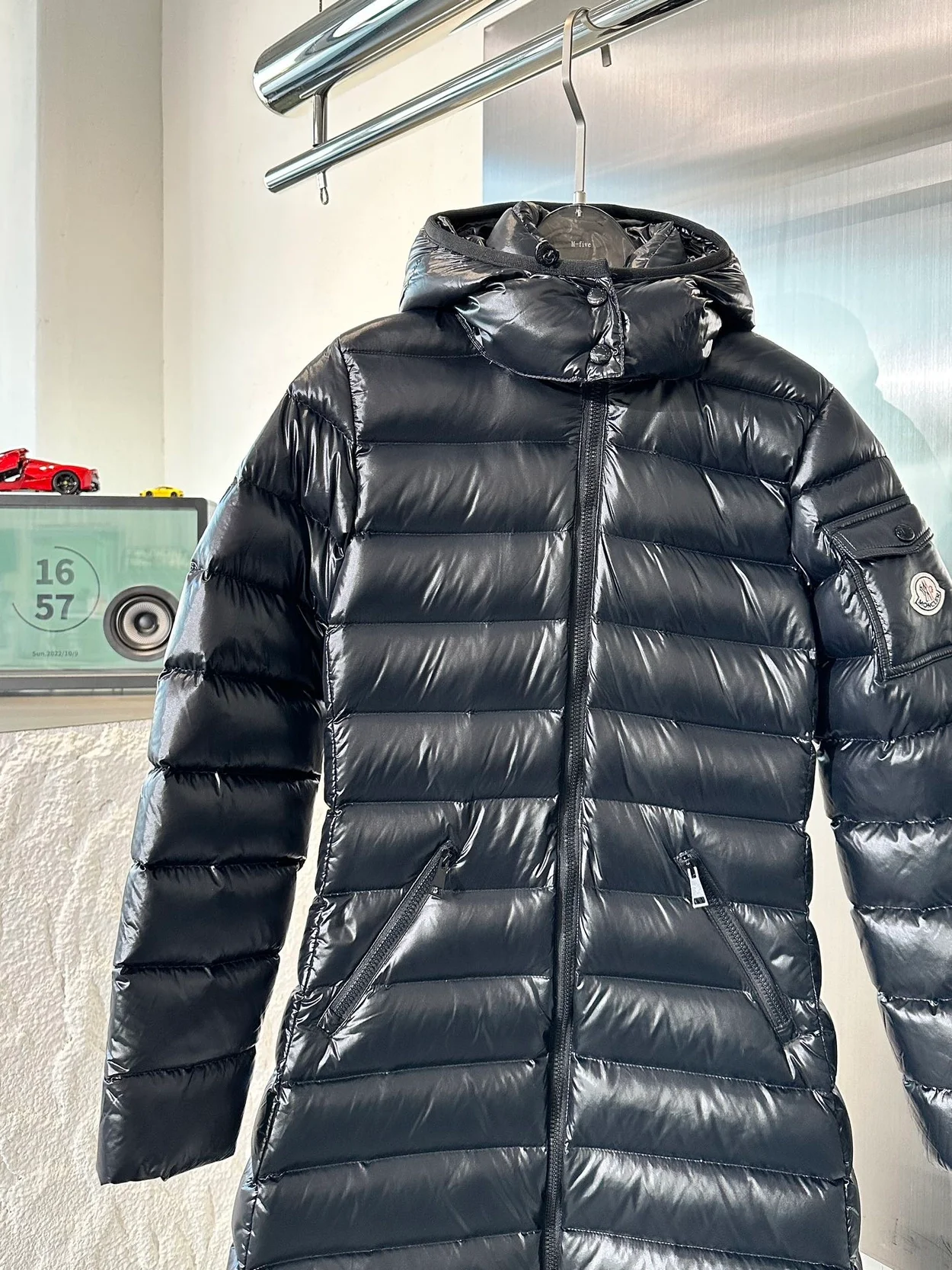 몽클레어 모카 롱 다운 자켓