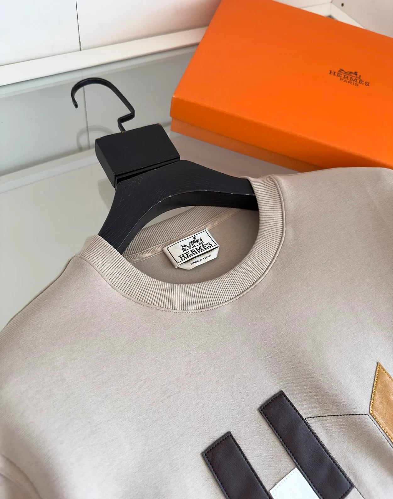 에르메스 크루넥 스웨터