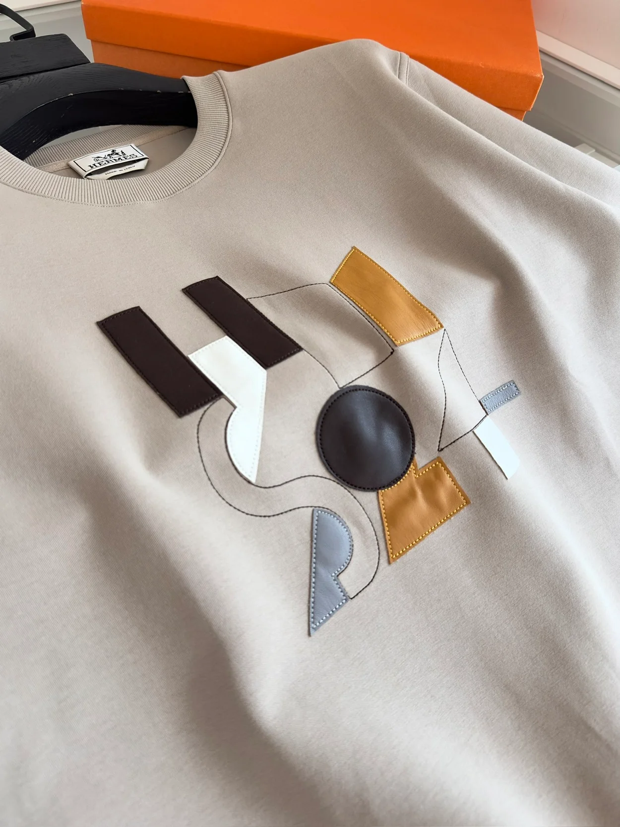 에르메스 크루넥 스웨터