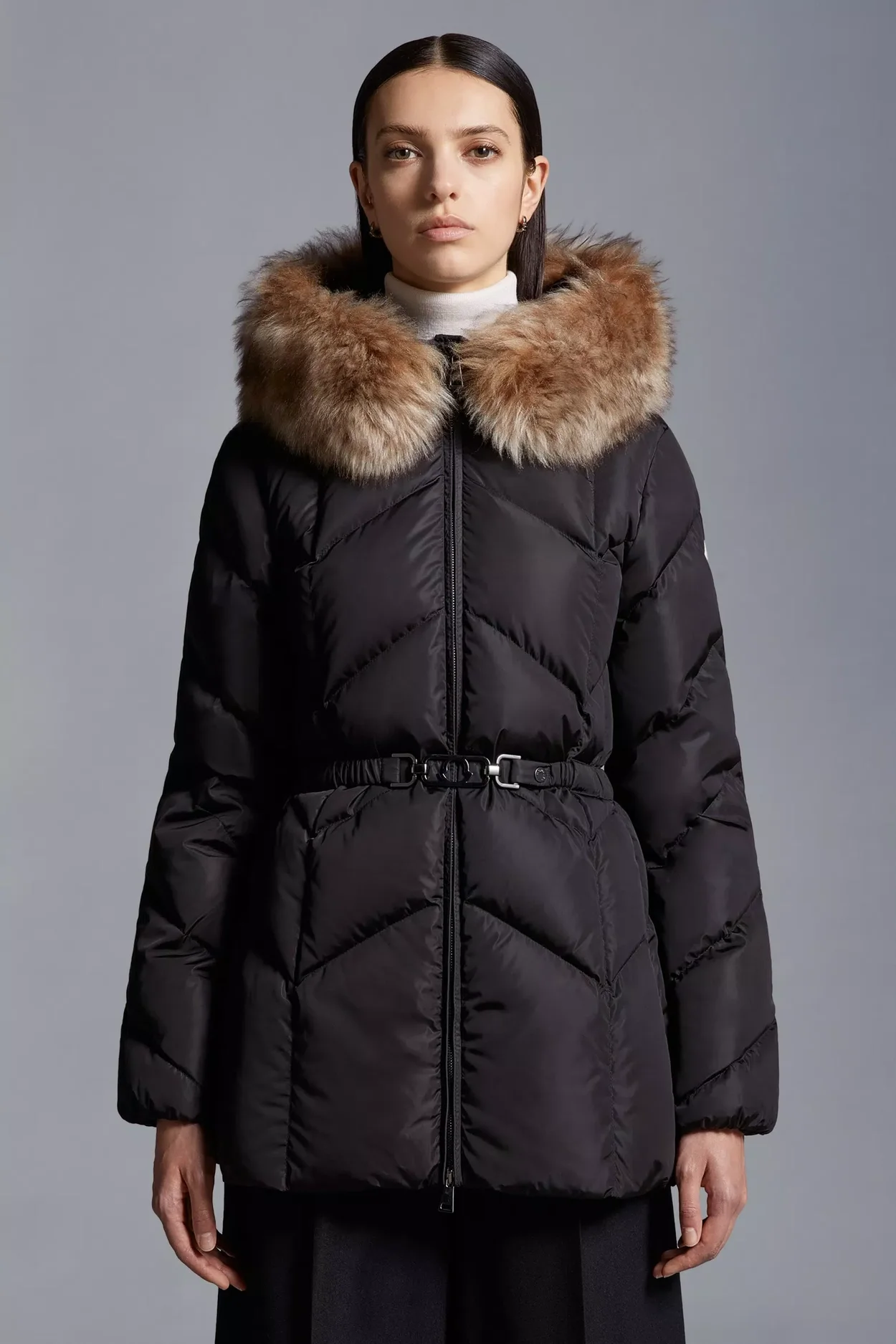 몽클레어 로리어트 쇼트 다운 자켓 블랙