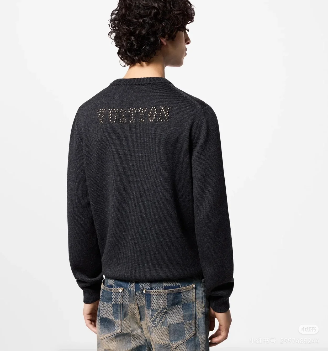 루이비통 엠벨리시드 롱 슬리브드 메리노 울 크루넥 1AFXKR