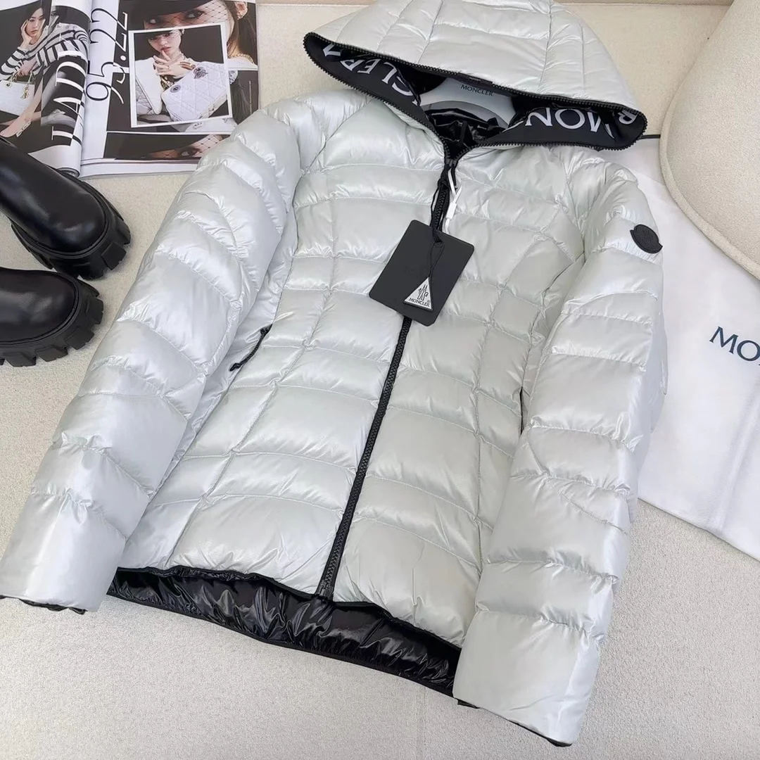 몽클레어 날레이 쇼트 다운 자켓 화이트