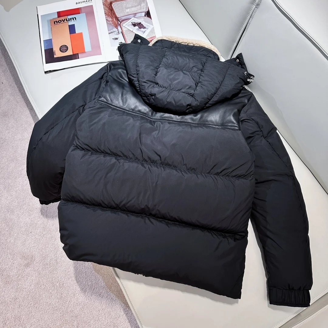 몽클레어 Braye 쇼트 패딩 점퍼