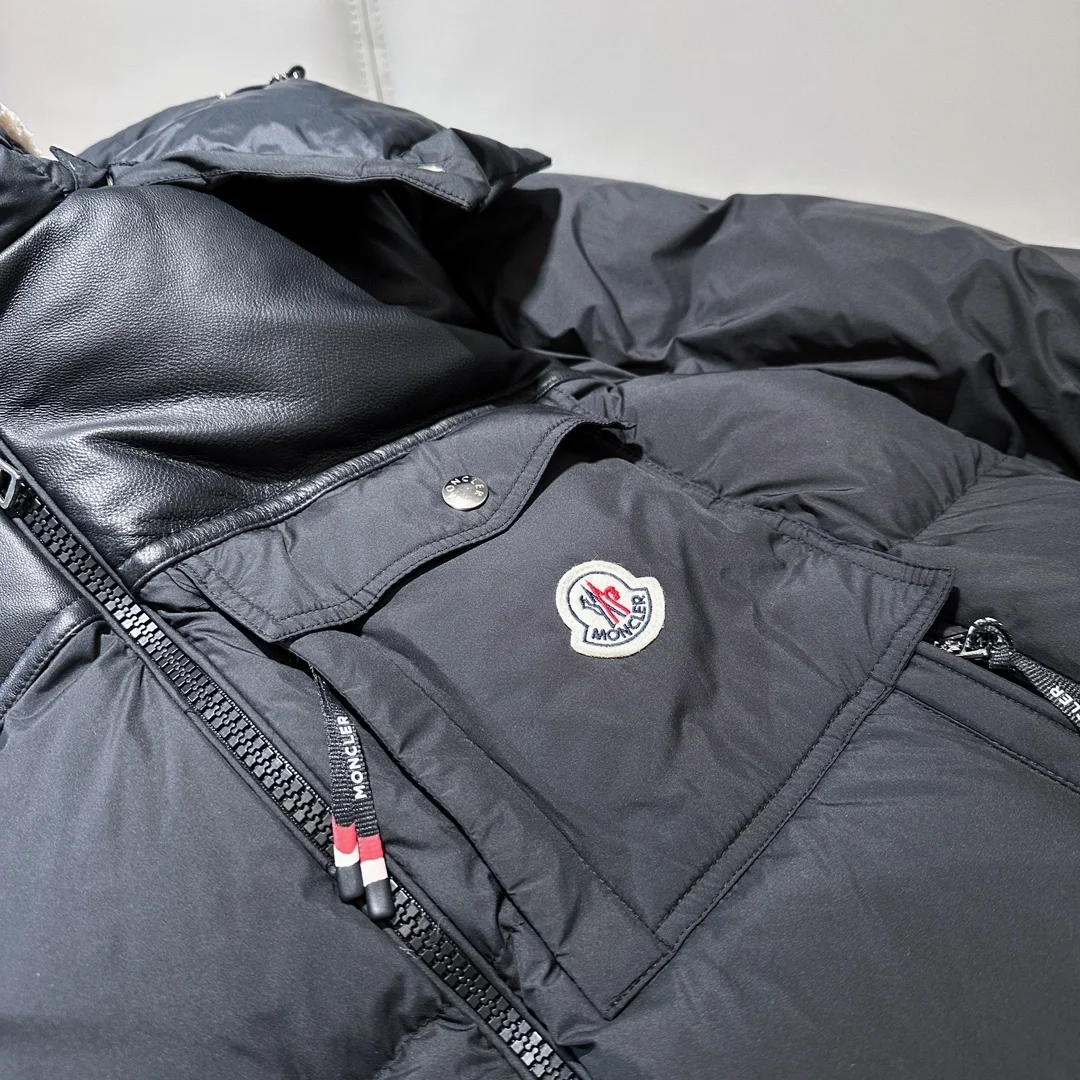 몽클레어 Braye 쇼트 패딩 점퍼