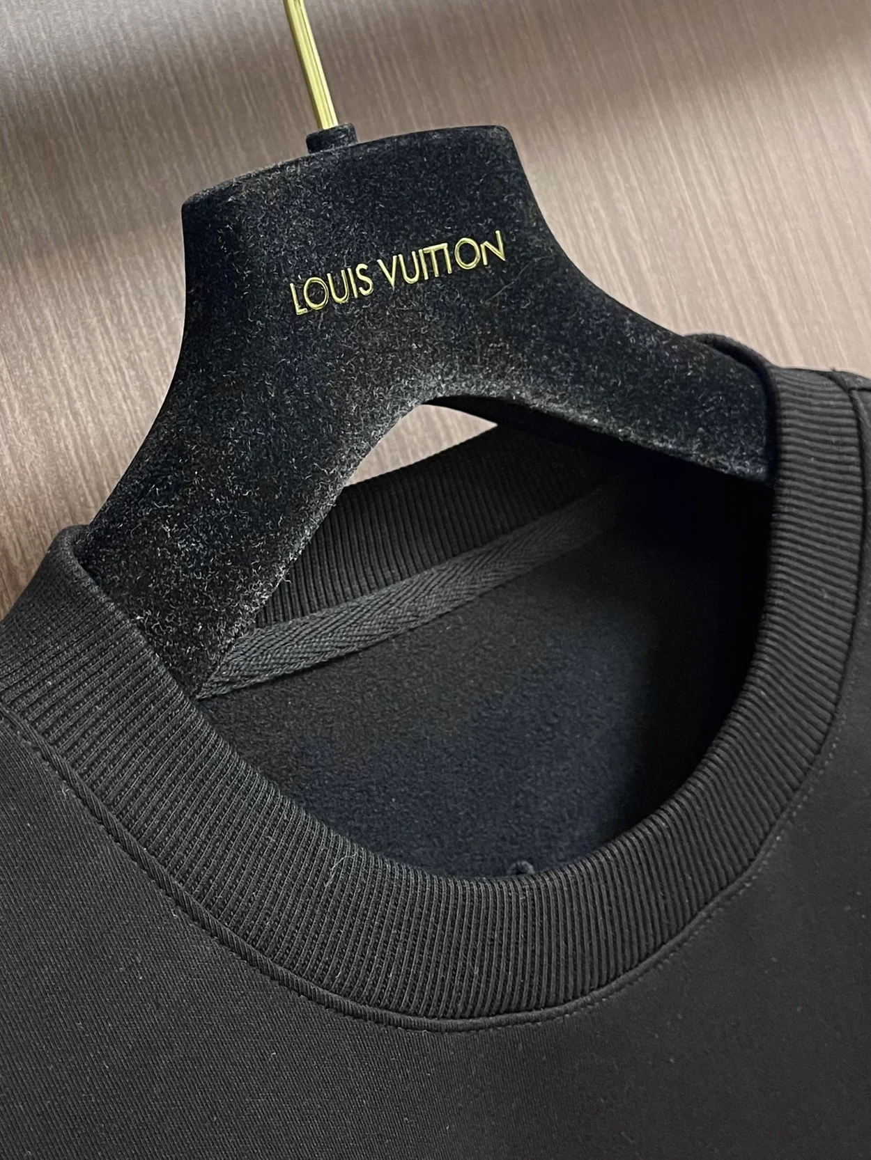 루이비통 LV 스키 코튼 크루넥 1AFAZI