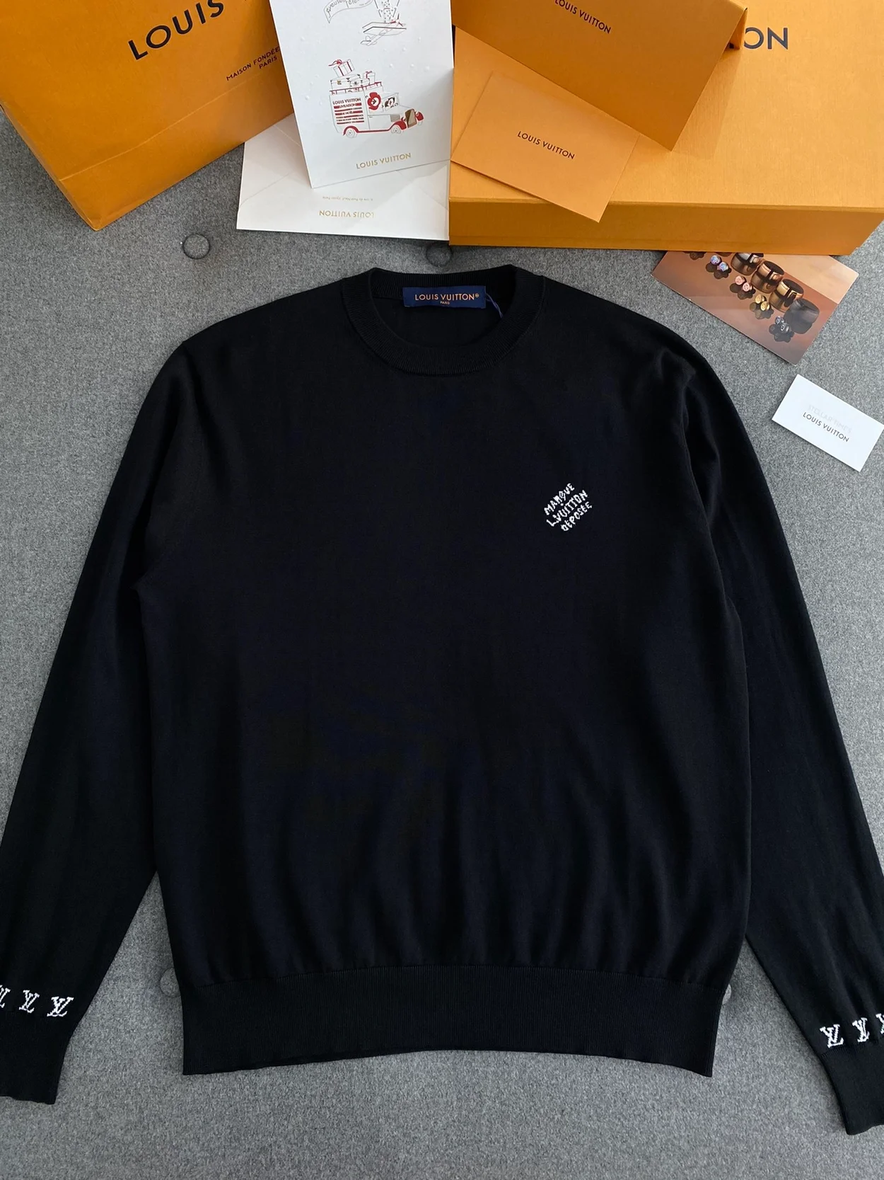 루이비통 롱 슬리브드 코튼 크루넥 1AFQSN 350