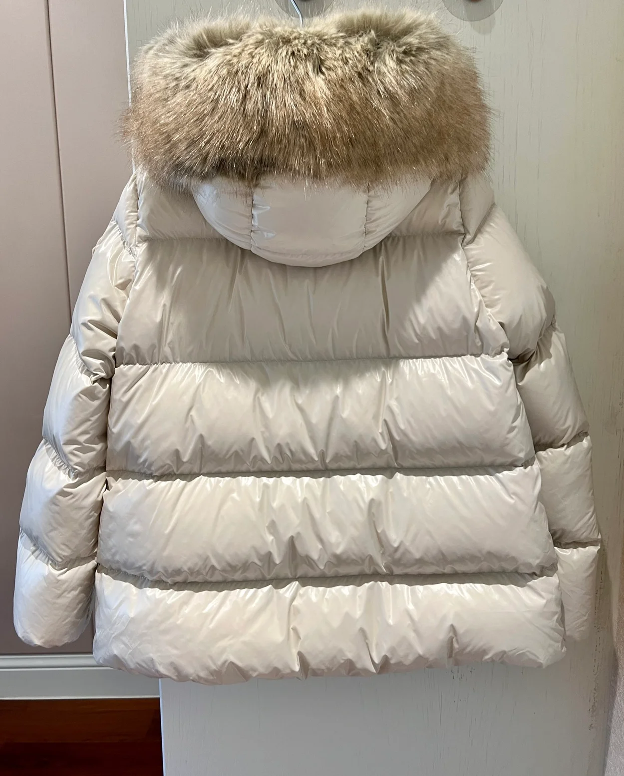 몽클레어 라치에 후드 다운 자켓