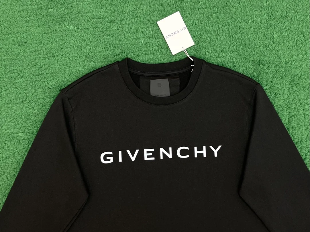 지방시 맨투맨 슬림 핏 스웨트셔츠 블랙