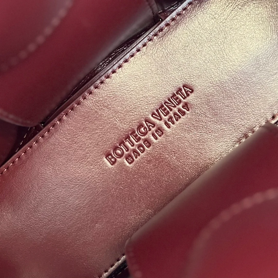 보테가 베네타 포리지 스몰 아르코 토트백