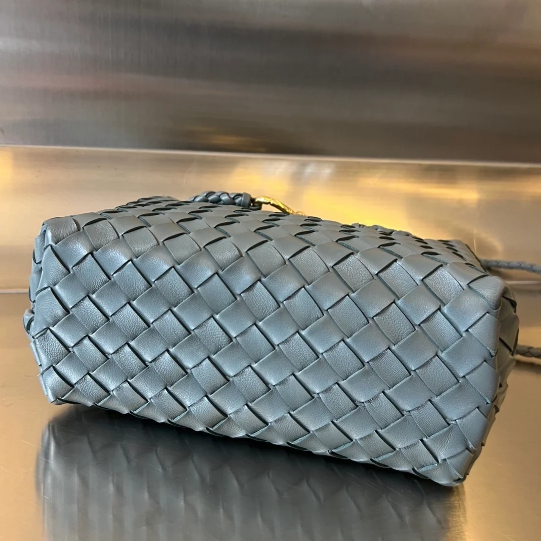 보테가 베네타 스몰 안디아모 백 아게이트 그레이