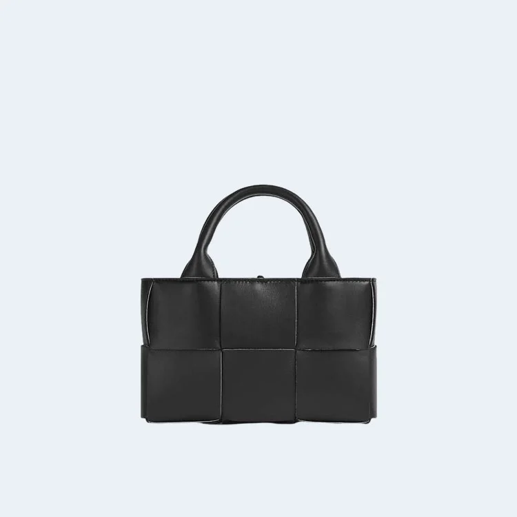 보테가 베네타 아르코 토트백 투톤 블랙