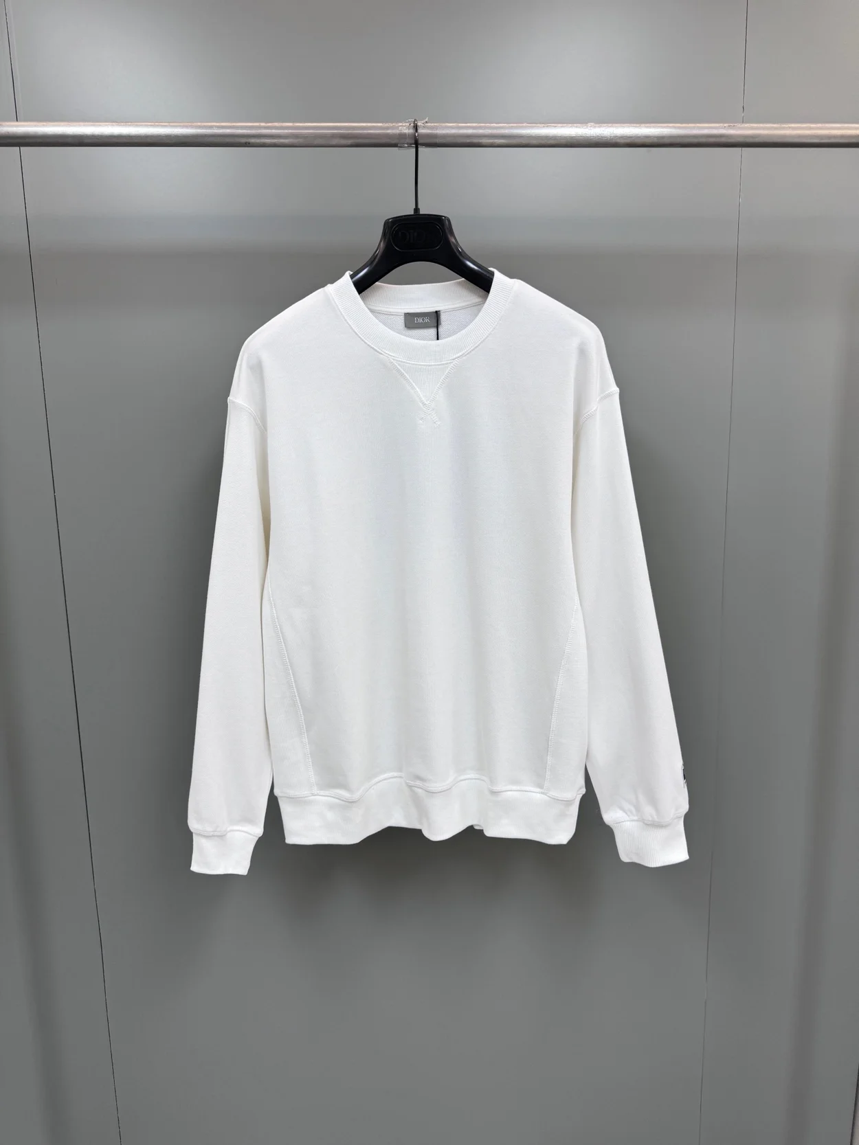 디올 참 캐주얼 핏 스웨트셔츠 화이트