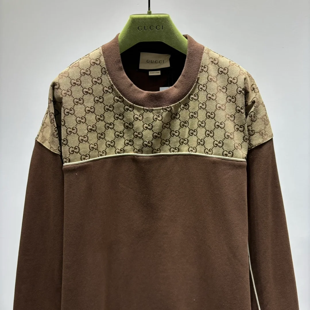 구찌 1921 로고 오버핏 코튼 맨투맨