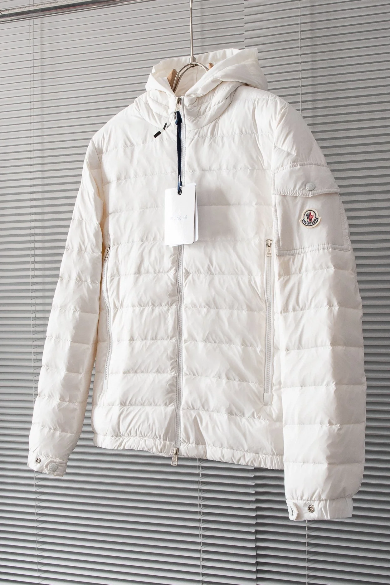 몽클레어 갈리온 쇼트 다운 재킷