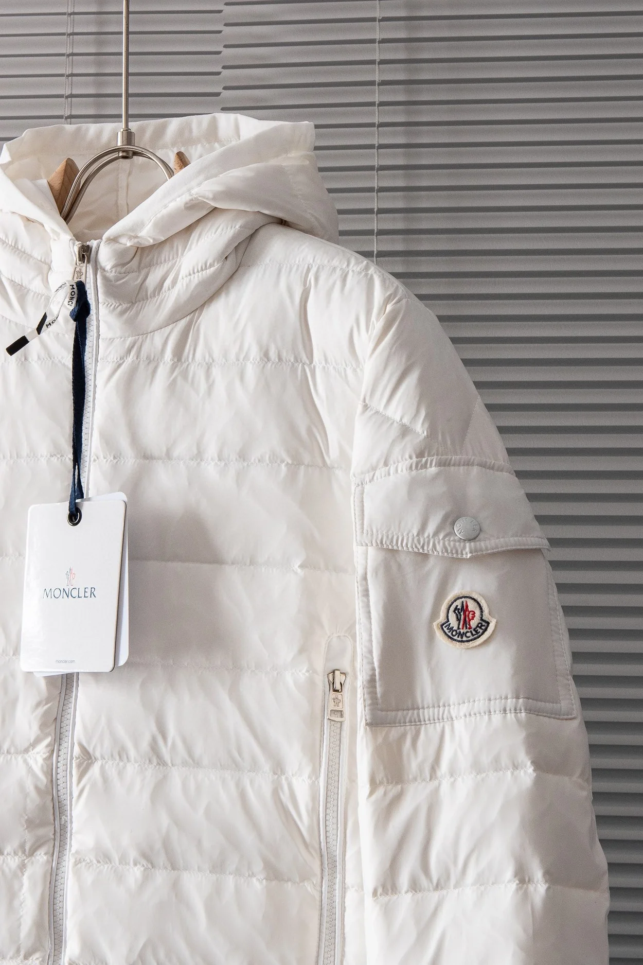 몽클레어 갈리온 쇼트 다운 재킷