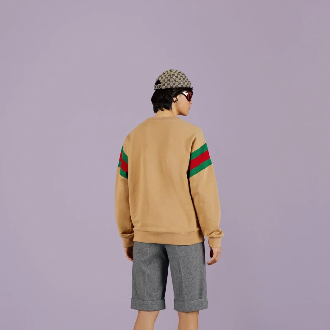 구찌 웹 슬리브 스웻 맨투맨