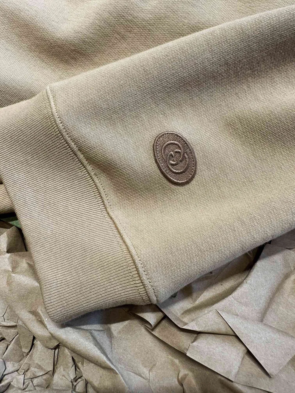 구찌 웹 슬리브 스웻 맨투맨