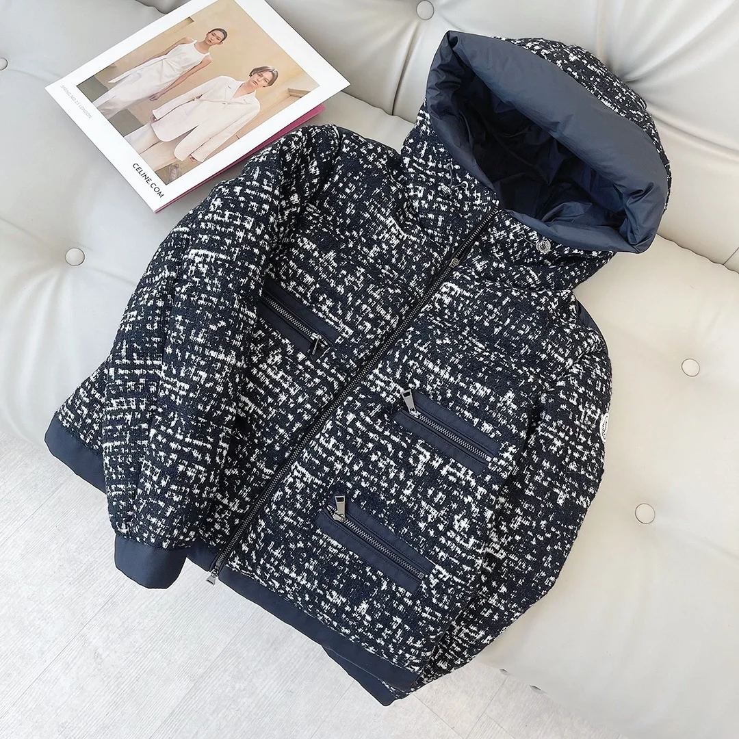 몽클레어 오렌지 쇼트 다운 자켓