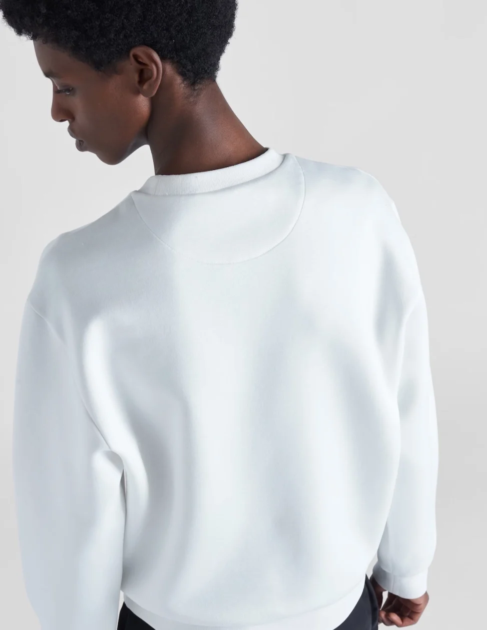 프라다 남성 테크니컬 코튼 맨투맨