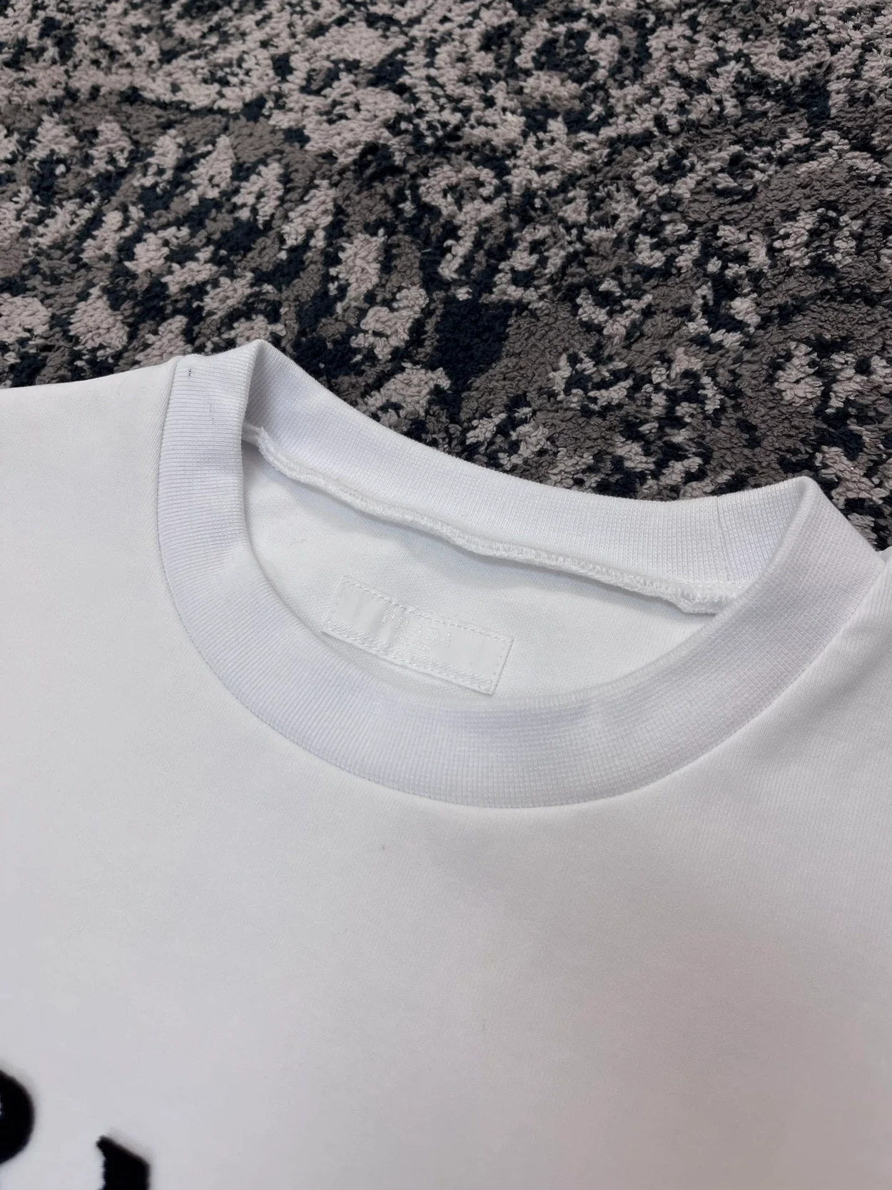 프라다 남성 테크니컬 코튼 맨투맨