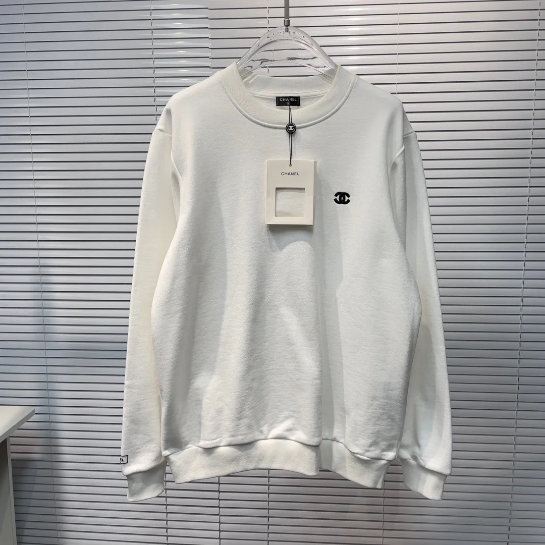 샤넬 로고 베이직 맨투맨