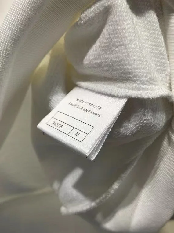 샤넬 로고 베이직 맨투맨