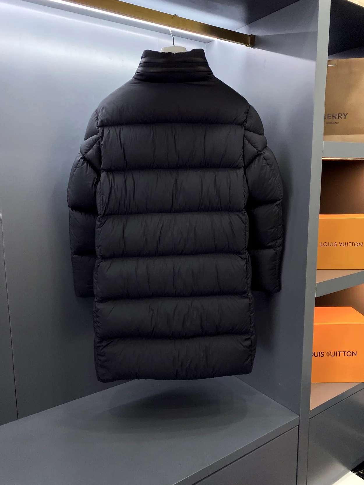 몽클레어 가이어크 다운 롱패딩