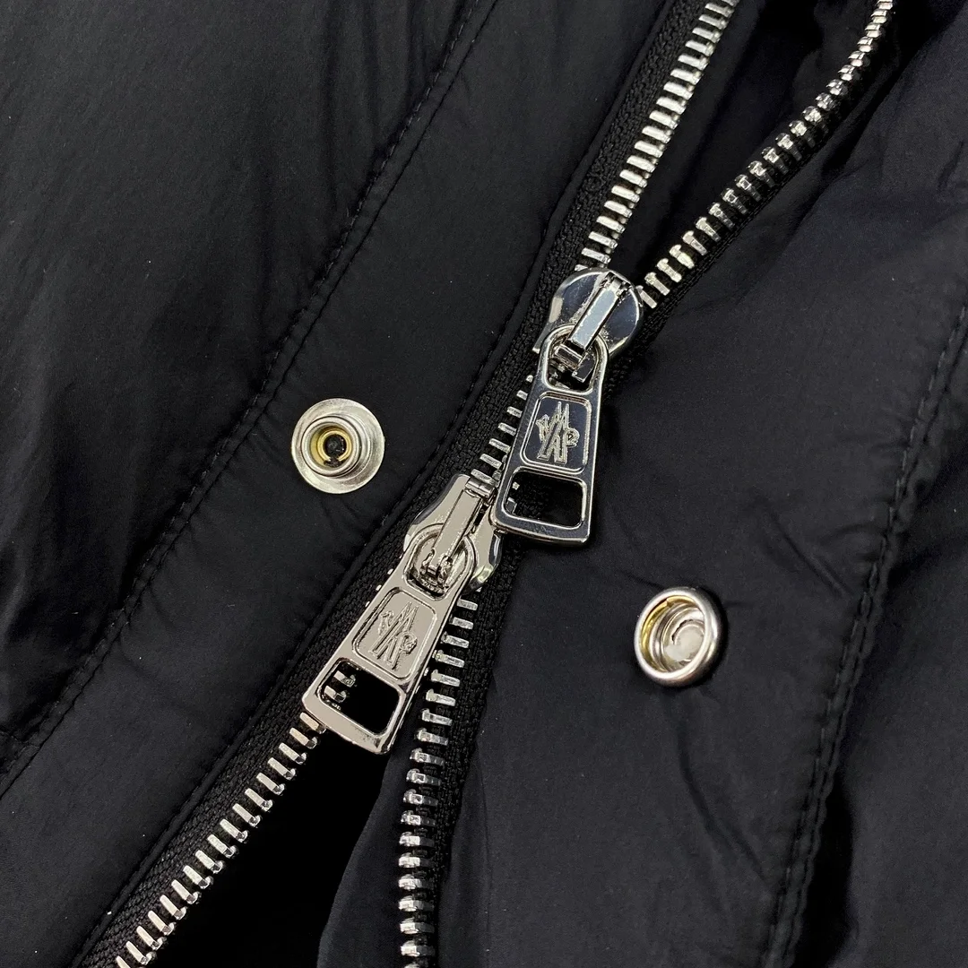 몽클레어 가이어크 다운 롱패딩