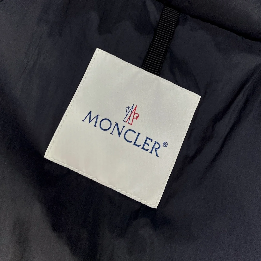 몽클레어 가이어크 다운 롱패딩