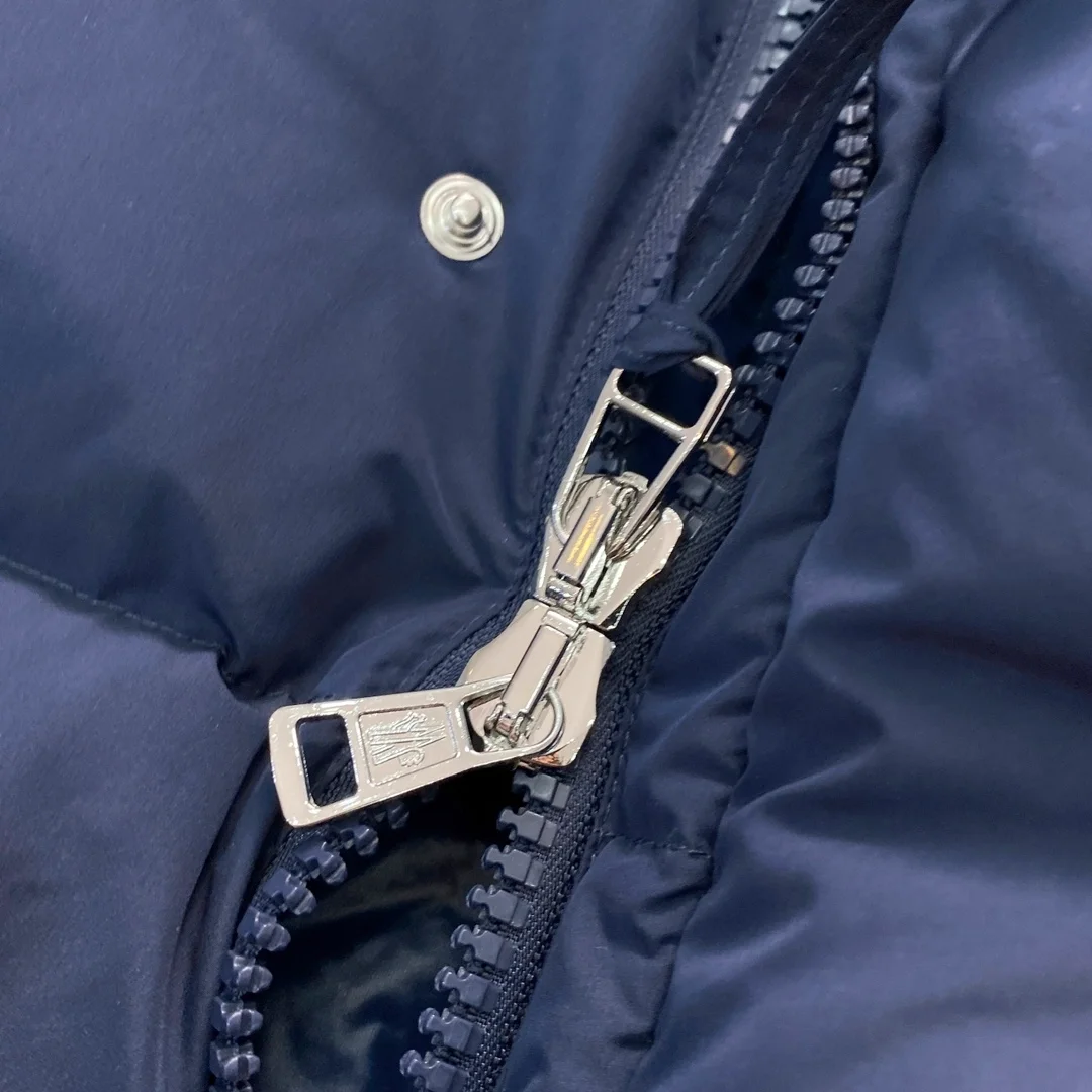 몽클레어 x jw 앤더슨 패딩