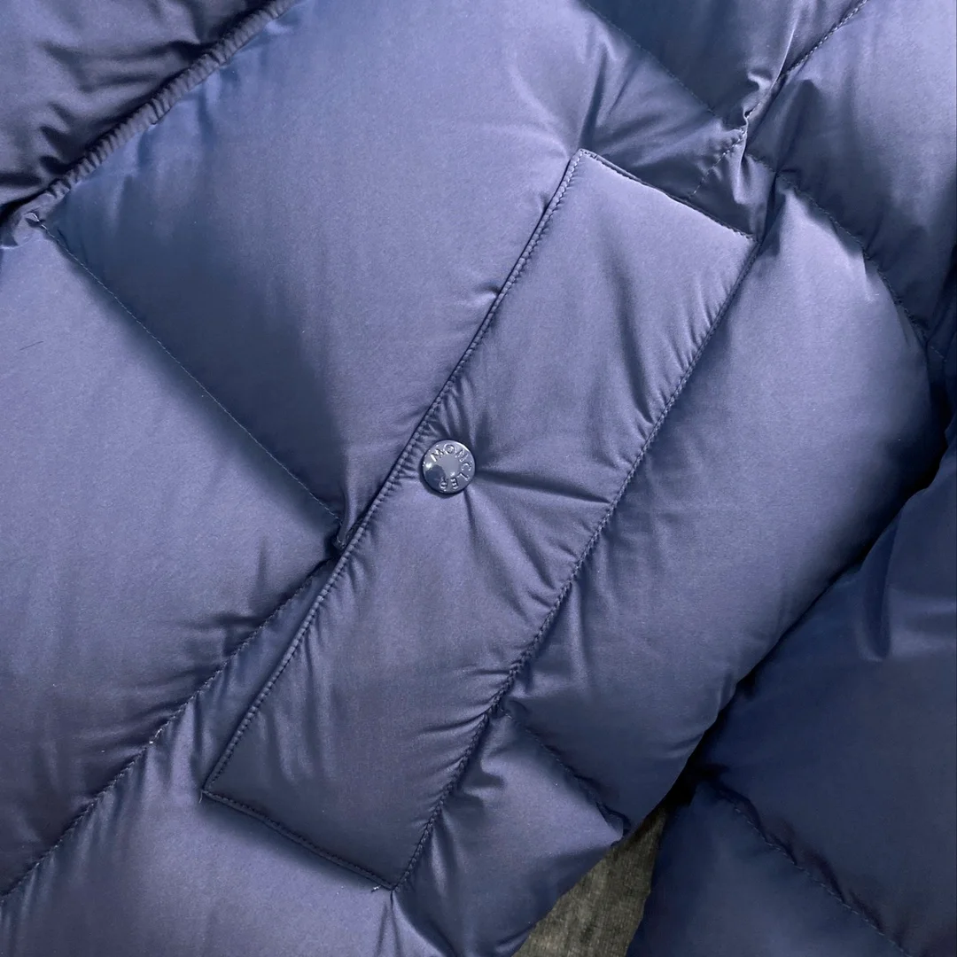 몽클레어 x jw 앤더슨 패딩