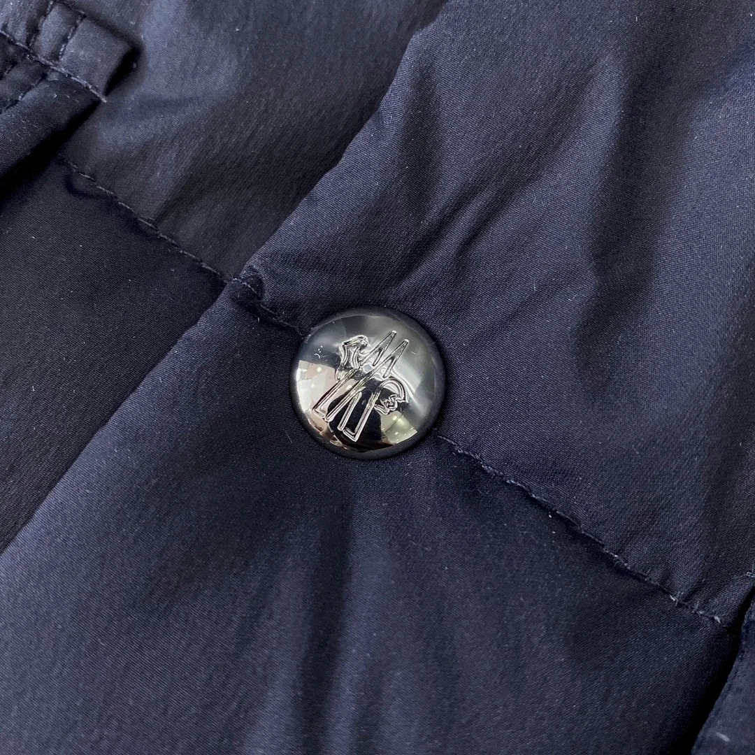 몽클레어 미르망데 포켓 경량 패딩