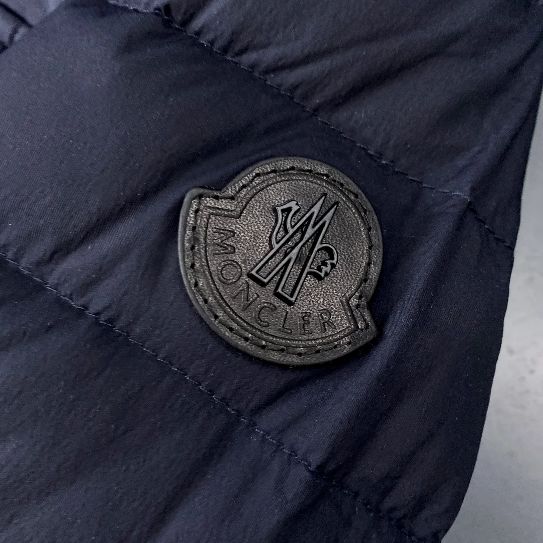 몽클레어 미르망데 포켓 경량 패딩