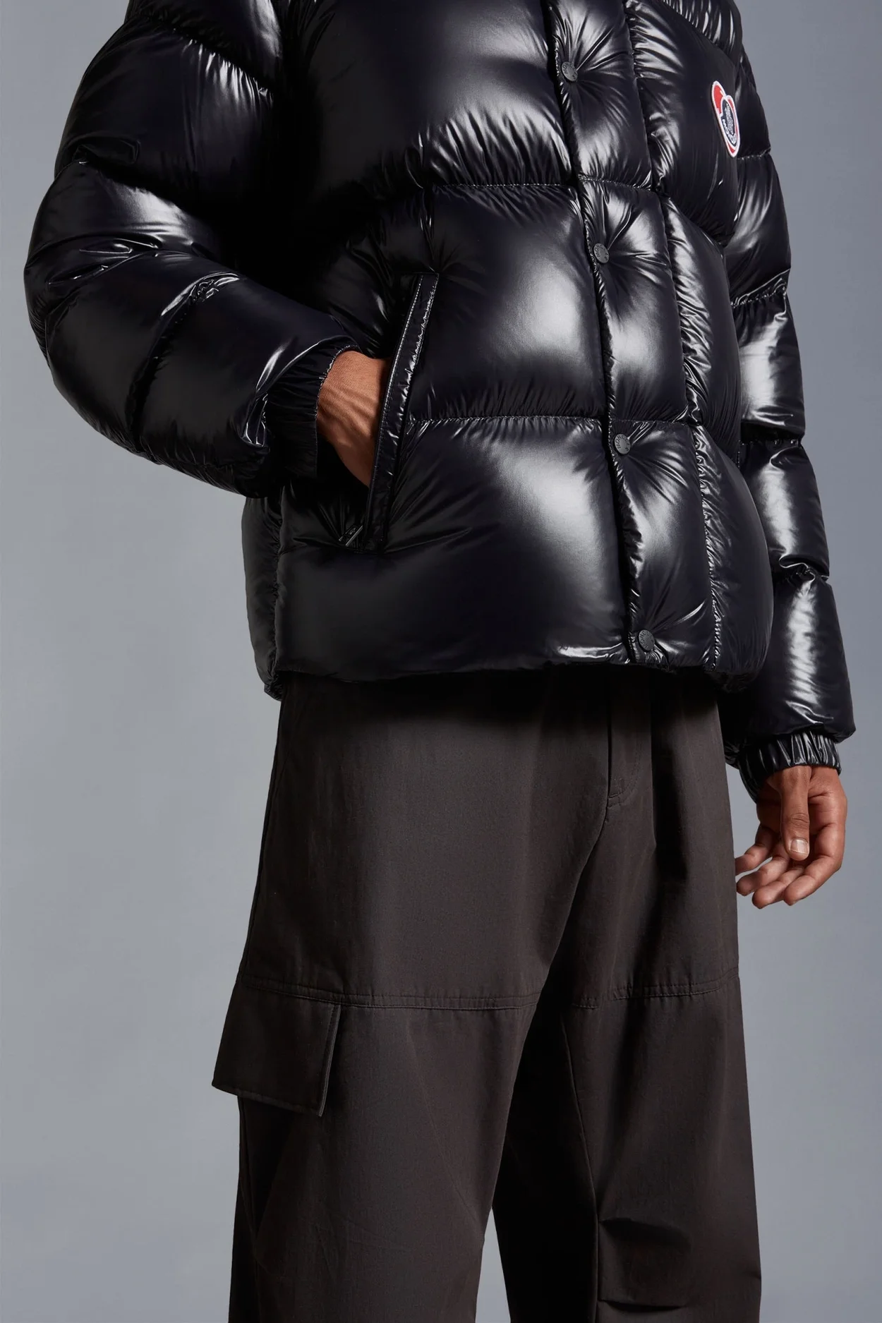 몽클레어 Misam 쇼트 다운 자켓 블랙